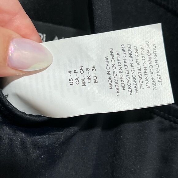 La Blanca ISLAND GODDESS Bandeau One-piece Swimsuit - Picture 11 of 12